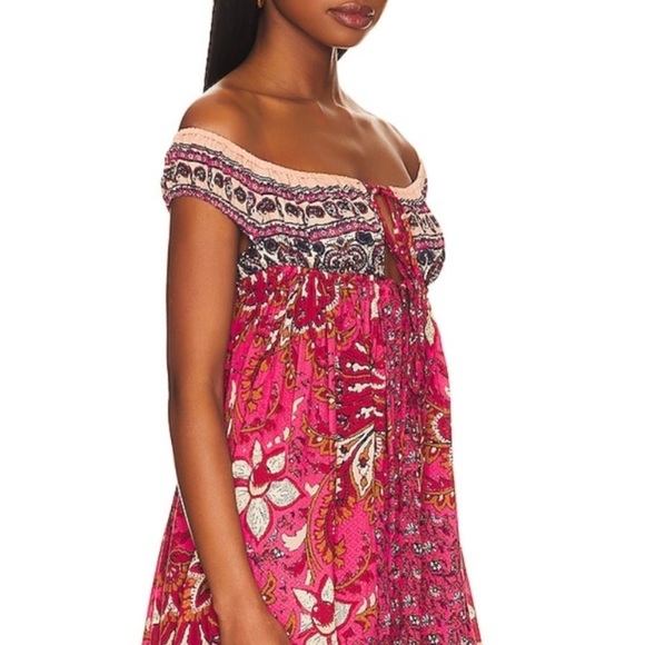 Free People NWT beautiful strawberry combo boho print tunic or dress size small - Picture 4 of 16